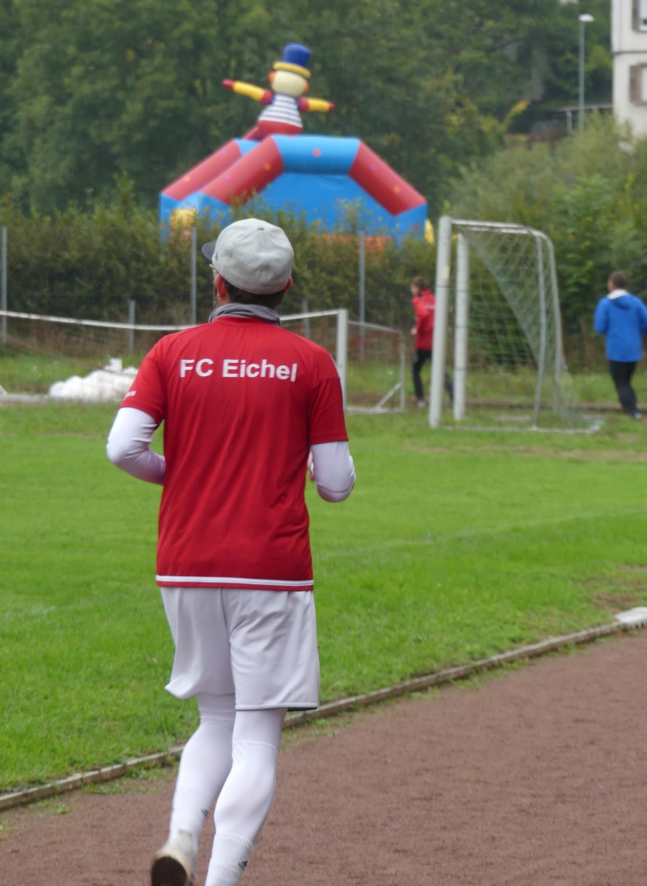 Bild vom 13. Benefizlauf im Jahr 2022. Dies ist das 349. Bild.